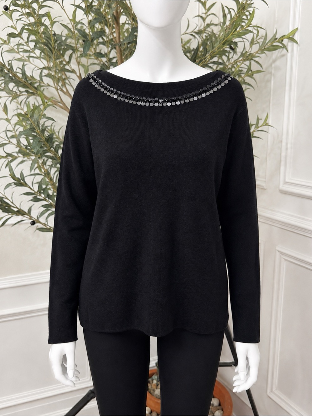 Beaded Sequin Knit Sweater Medium